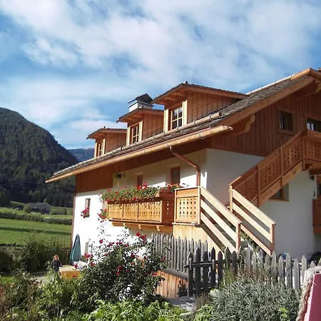 Farm stay Joerglmoar *